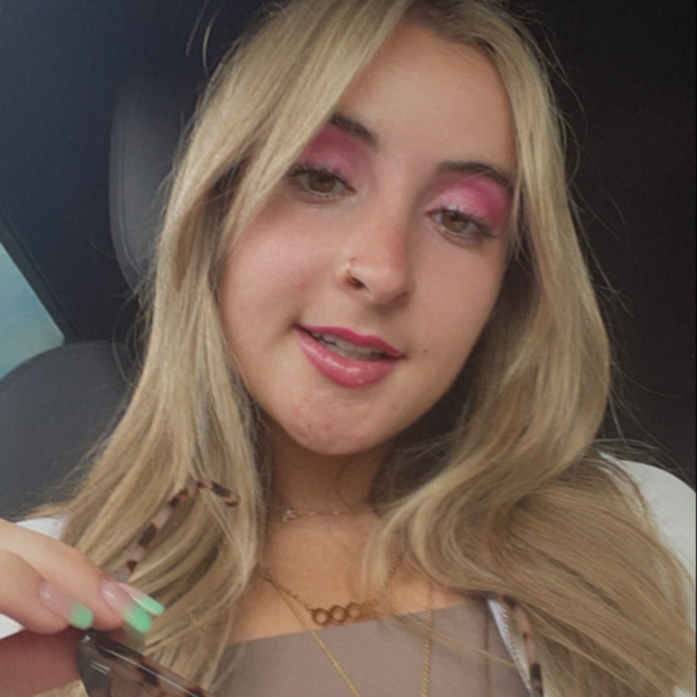 Meet your Posher, Kasidy